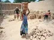 Chhattisgarh, Odisha, Jharkhand Show Highest Minimum Wage Gap in India: SBI Report
