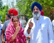 Clashes Erupt in Punjab Civic Polls: Turban Removed, Lathicharge Reported