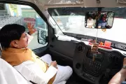 CM Dr. Yadav Travels by Bus from Indore to Ujjain, Promotes Simplicity