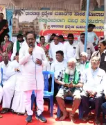 Congress Supports Separate Dharwad Municipal Corporation Agitation
