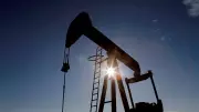 Crude Oil Futures Decline Amid West Asia Uncertainties