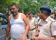 Former Trinamool Leader Bonny Paraded in Kanchrapara Amid Theft Allegations