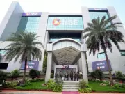 Global Optimism Lifts Indian Stocks: Sensex Up 500 Points, Nifty Crosses 24000