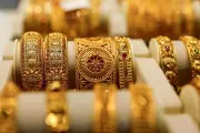 Gold bangle worth Rs 1.5 lakh stolen from Ahmedabad jewellery store