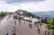Himachal Pradesh Records Below Normal Temperatures Amid Orange Alert