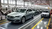 India Auto Exports Surge in April Despite West Asia Tensions