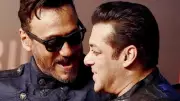 Jackie Shroff recalls helping Salman, SRK in early days