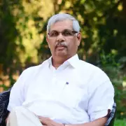Kerala Governor Rajendra Arlekar Flags Vande Mataram Protocol Violation in Assembly