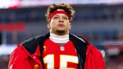 Kevin Hart Roasts Patrick Mahomes' Voice in Viral Moment