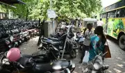 Madurai Arapalayam Bus Stand Faces Parking and Sewage Issues