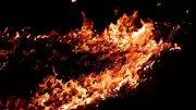 Major Fire Erupts in Delhi's Chandni Chowk Building, Rescue Operations Underway
