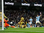 Manchester City Keep Premier League Title Race Alive with 3-0 Win Over Crystal Palace