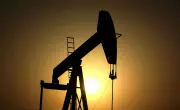 Oil Prices Surge to Four-Year High on US-Iran War Fears