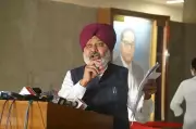Punjab Minister Slams Centre for Rs 994 Hike in Commercial Gas Cylinder Prices