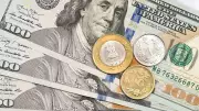 Rupee Falls to All-Time Low of 96.52/USD, Breaches 96.60 Intraday