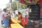 Salem Corporation Sets Up Water Stalls to Combat Summer Heat