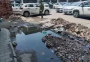 Sewer Repair Delay at Ludhiana Parking Irks Commuters and Traders