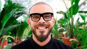 Spanish Botanist Ignacio Solano Transforms Cities with Vertical Gardens