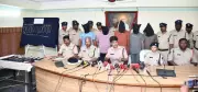 Srikakulam police arrest 5 in jewellery dacoity, recover gold and weapons worth Rs 49 lakh