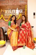 Thane's Yeola Paithani Silk Sarees Shine at Cannes on Prajakta Mali