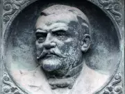 The Accidental Discovery of Saccharin: How a Sweet Mistake Revolutionized the Food Industry