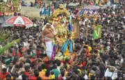 Thousands Gather at Thenur Mandapam for Chithirai Festival Ritual in Madurai