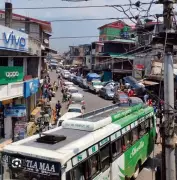 Traffic gridlock paralyses life in Baijnath, Himachal