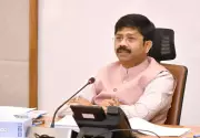 UP Minister Orders Action Against Defaulting Builders in Noida