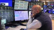 Wall Street Rises on Strong Earnings, Edges Closer to New Records