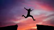Woman Loses Weight by Jumping 100 Times Daily After ChatGPT Advice