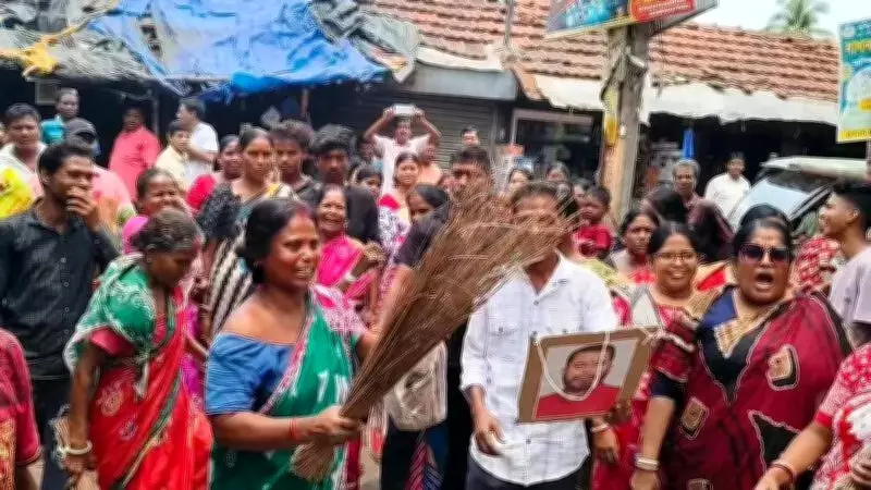 400 Protest Outside Bengal MLA's Home Over Land Grabbing Allegations