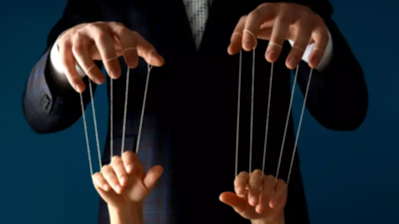 5 Life Skills Parents Must Teach Children to Recognize Manipulation