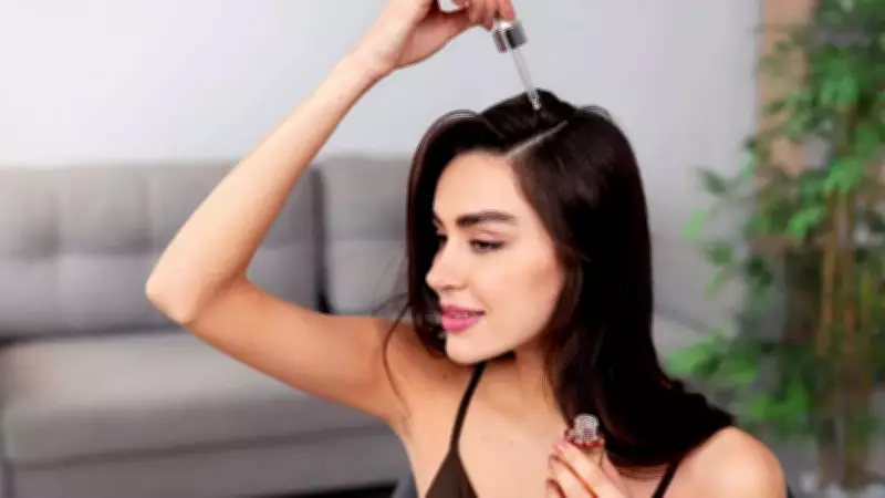 5 Natural Oils to Strengthen Hair and Reduce Shedding in Monsoon