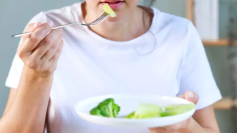5 Silent Signs of Nutrient Deficiency, According to a Neurologist