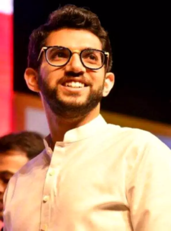 Aaditya Thackeray Slams Defecting MPs as Shameless, Corrupt