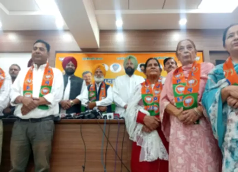 AAP Leader Jit Lal Bhatti Joins BJP in Punjab Ahead of Assembly Polls