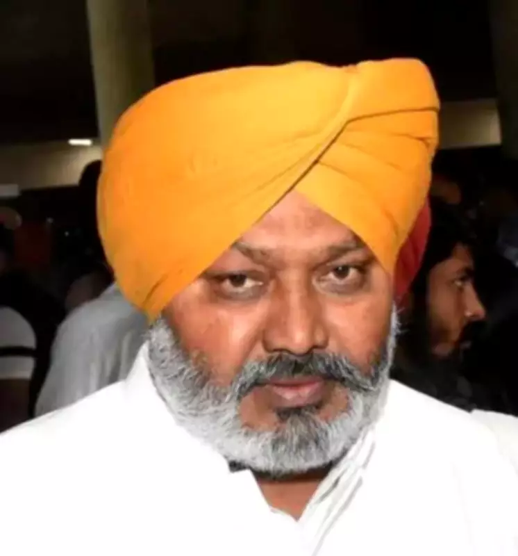 AAP slams BJP for 'use and throw' culture, calls politics a marketplace