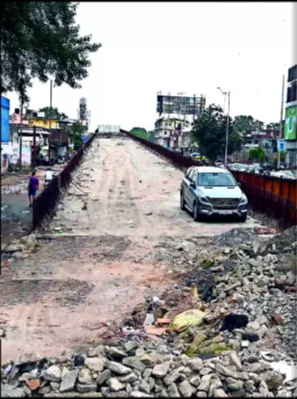 Ahmedabad's Naroda Patiya Flyover Deadline Extended to June 2027