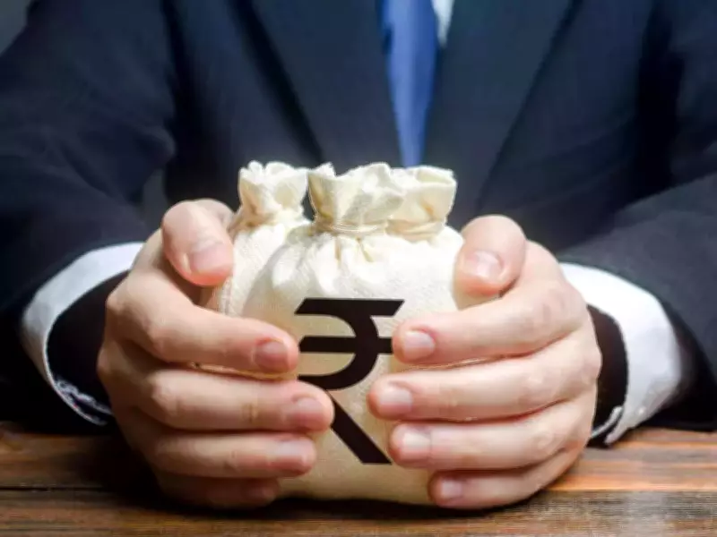 AI Upskilling Boosts Women's Salaries by 145%, Says Scaler Report