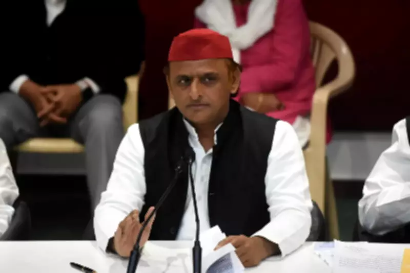 Akhilesh slams UP CM for silence over trolling of his daughter