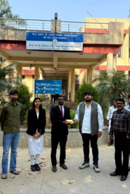 Akhilesh Yadav aids Allahabad University students for UN moot court