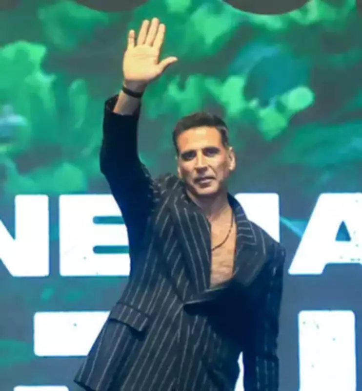 Akshay Kumar Explains 'Flop Actor' Remark in Welcome to the Jungle Trailer Launch