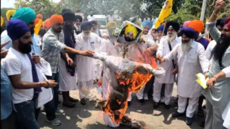 Amritpal's party demands action against Punjab CM in video case