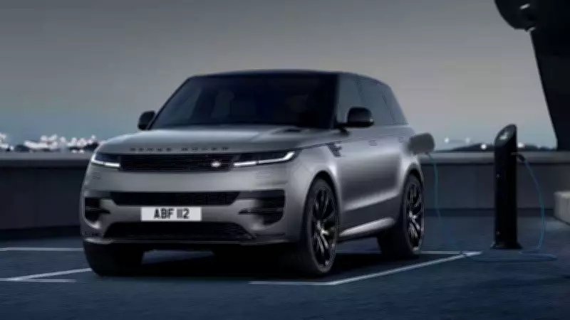 Baby Defender Confirmed with Hybrid and EV Options, Launch Expected in 2027