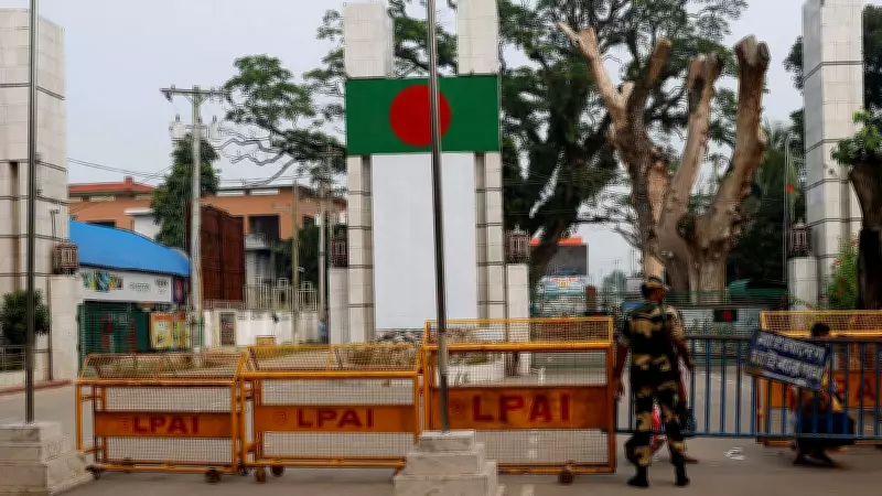 Bangladesh Accuses India of Pushing People Across Border, Foils Attempts