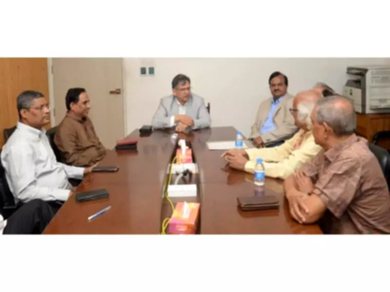 Bangladesh Hindu leaders discuss Durga Puja security with Home Minister