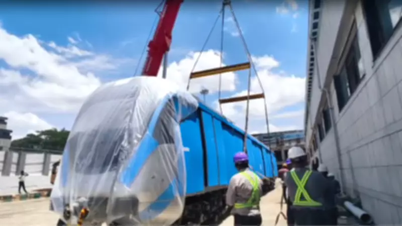 Bengaluru's First Driverless Metro Train Arrives from BEML, Blue Line Milestone