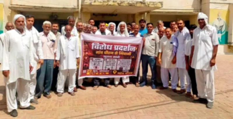 Bhiwani village under Jagmag scheme faces acute power cuts, residents protest