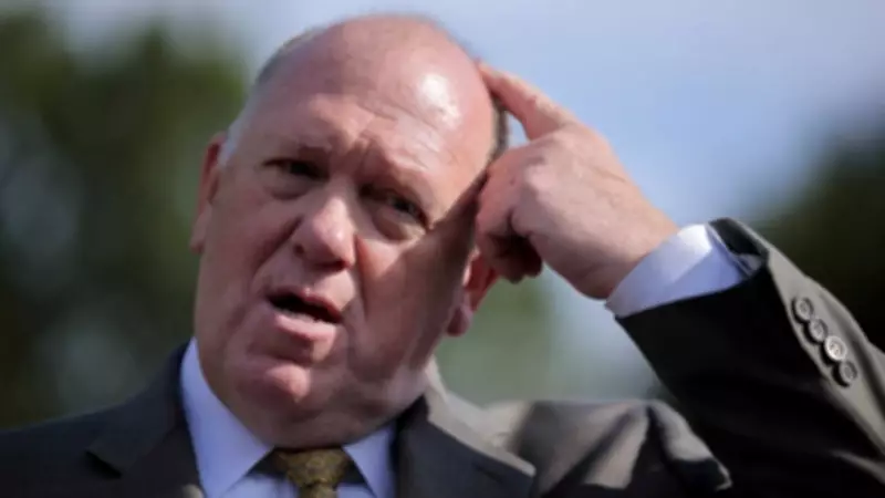 Border Czar Tom Homan Eats with ICE Detainees After Food Complaints