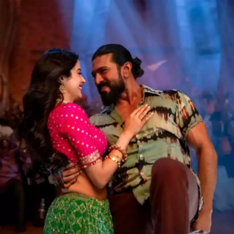 Buchi Babu Sana Apologises, to Modify Janhvi Kapoor's Controversial Scenes in Peddi